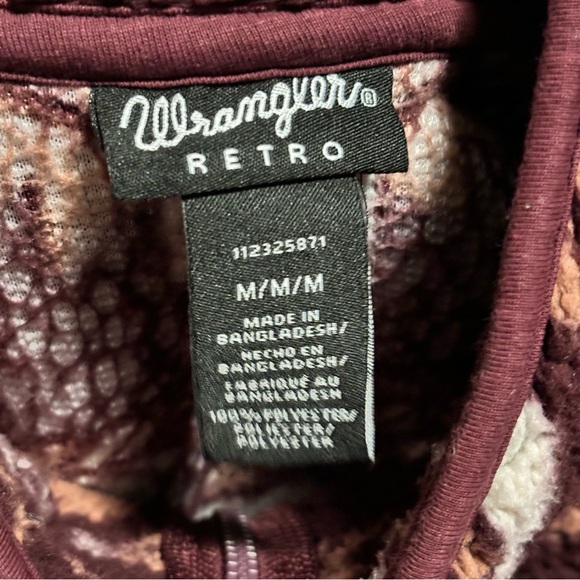 Wrangler Retro Quarter-Zip Sherpa Pullover - Picture 6 of 6
